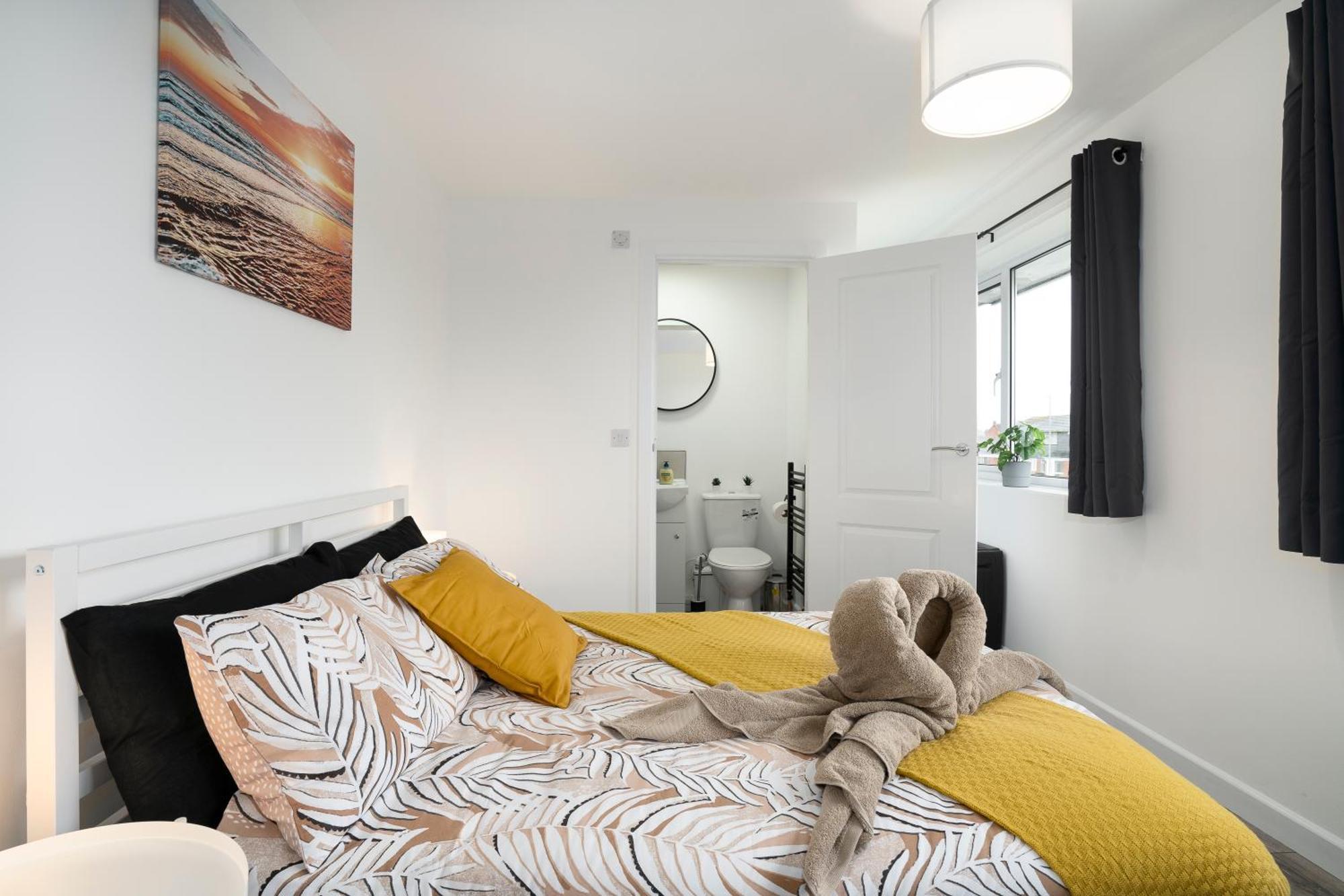 Apartmán Modern 4 Bed House-Free Parking Burton  Exteriér fotografie